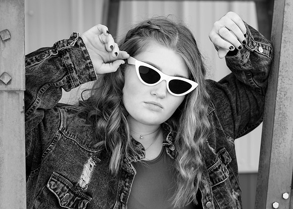 Indianapolis Senior Photographer | Connie Etter Photography-2-11