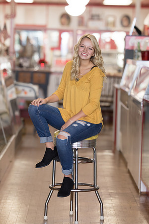 Indianapolis Senior Photographer | Connie Etter Photography-2184