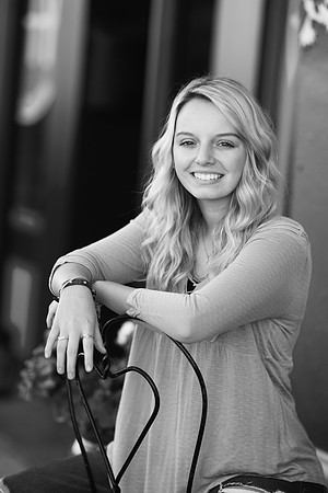Indianapolis Senior Photographer | Connie Etter Photography-2261 1
