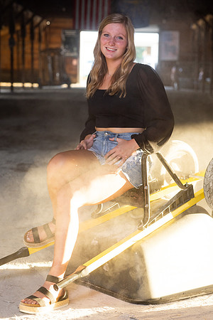 Indianapolis Senior Photographer | Connie Etter Photography -2045-2