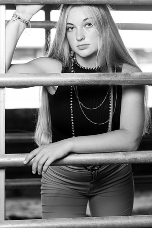 Indianapolis Senior Photographer | Connie Etter Photography -0563