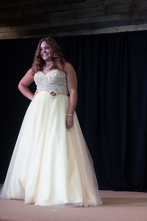 Indianapolis Senior Photographer | Connie Etter Photography -2-332