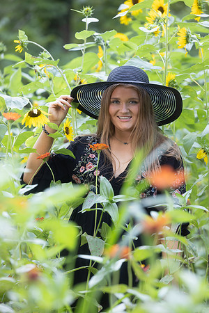 Indianapolis Senior Photographer | Connie Etter Photography -8070