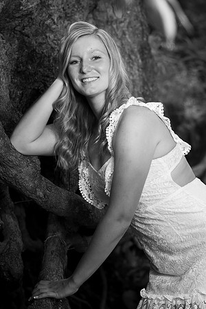 Indianapolis Senior Photographer | Connie Etter Photography -6813