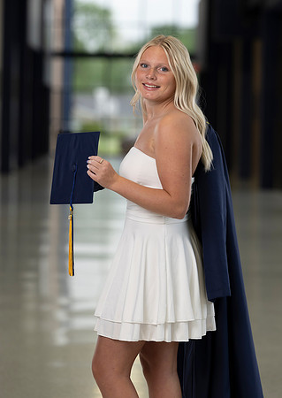 Indianapolis Senior Photographer Connie Etter Photography-3333