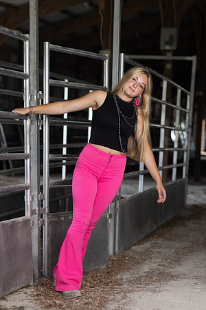 Indianapolis Senior Photographer | Connie Etter Photography -0593