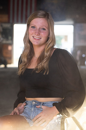 Indianapolis Senior Photographer | Connie Etter Photography -2044-2