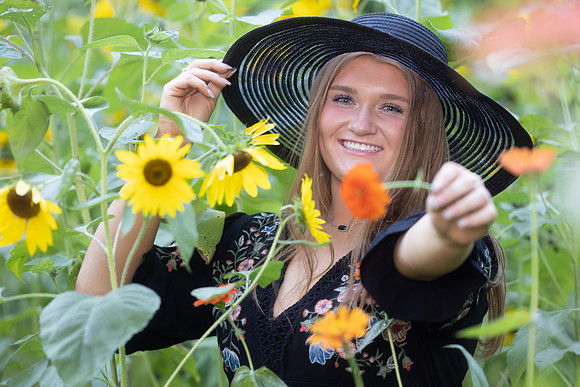 Indianapolis Senior Photographer | Connie Etter Photography -8100