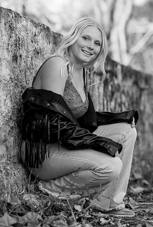 Indianapolis Senior Photographer Connie Etter Photography-2709