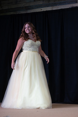 Indianapolis Senior Photographer | Connie Etter Photography -2-333