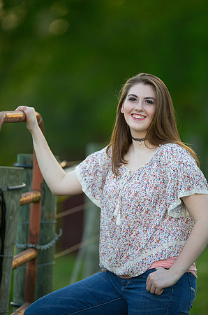 Indianapolis Senior Photographer | Connie Etter Photography-0130-2