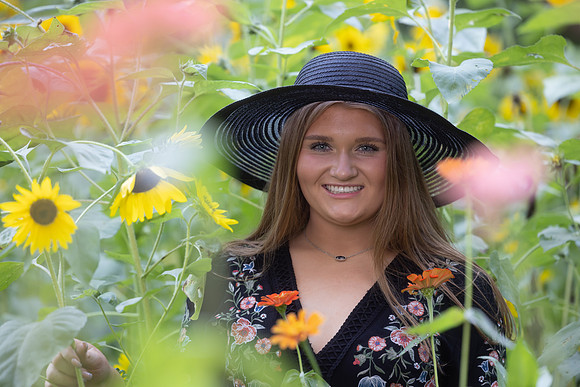 Indianapolis Senior Photographer | Connie Etter Photography -8097
