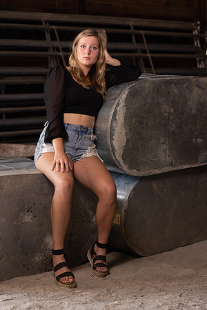 Indianapolis Senior Photographer | Connie Etter Photography -2071