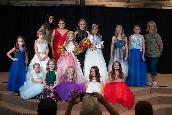 Indianapolis Senior Photographer | Connie Etter Photography -2-229